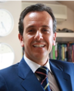 Roberto Knob Muzynski - Claustro UIE