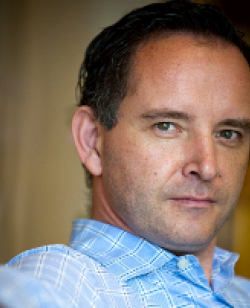 Tom Van der Heyden - Claustro UIE