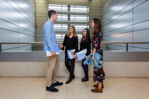 Estudiantes de máster UIE