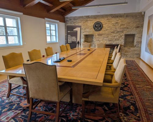 Fotografía instalaciones Sede insitucional UIE - Santiago de Compostela